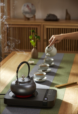 裂奇摄影 以茶艺炉诠释光影工艺美学