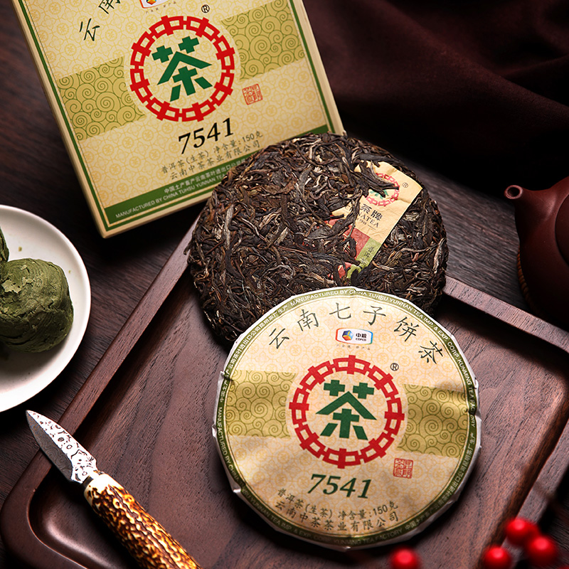 品味经典 中茶云南勐海7541普洱生茶的岁月醇香